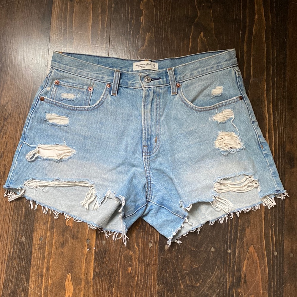 AF curve love jean shorts